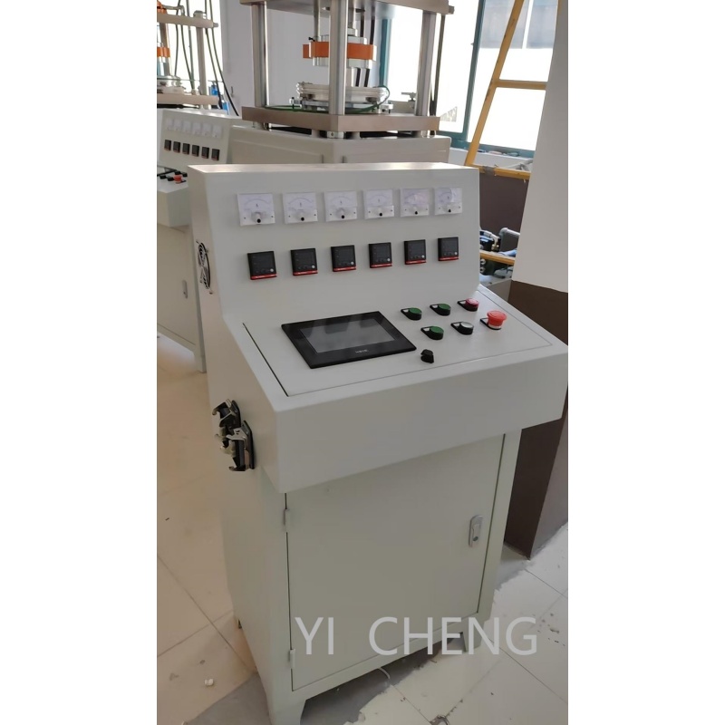 四氟棒推壓擠出機(jī)YC-SFBW150